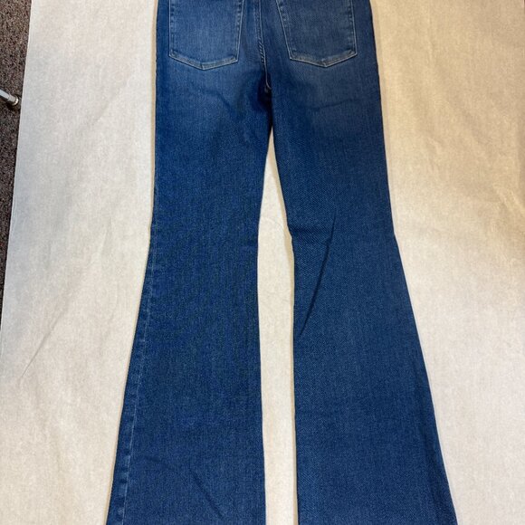 Good American Good Legs High Rise Flare Denim Jeans - Picture 6 of 7